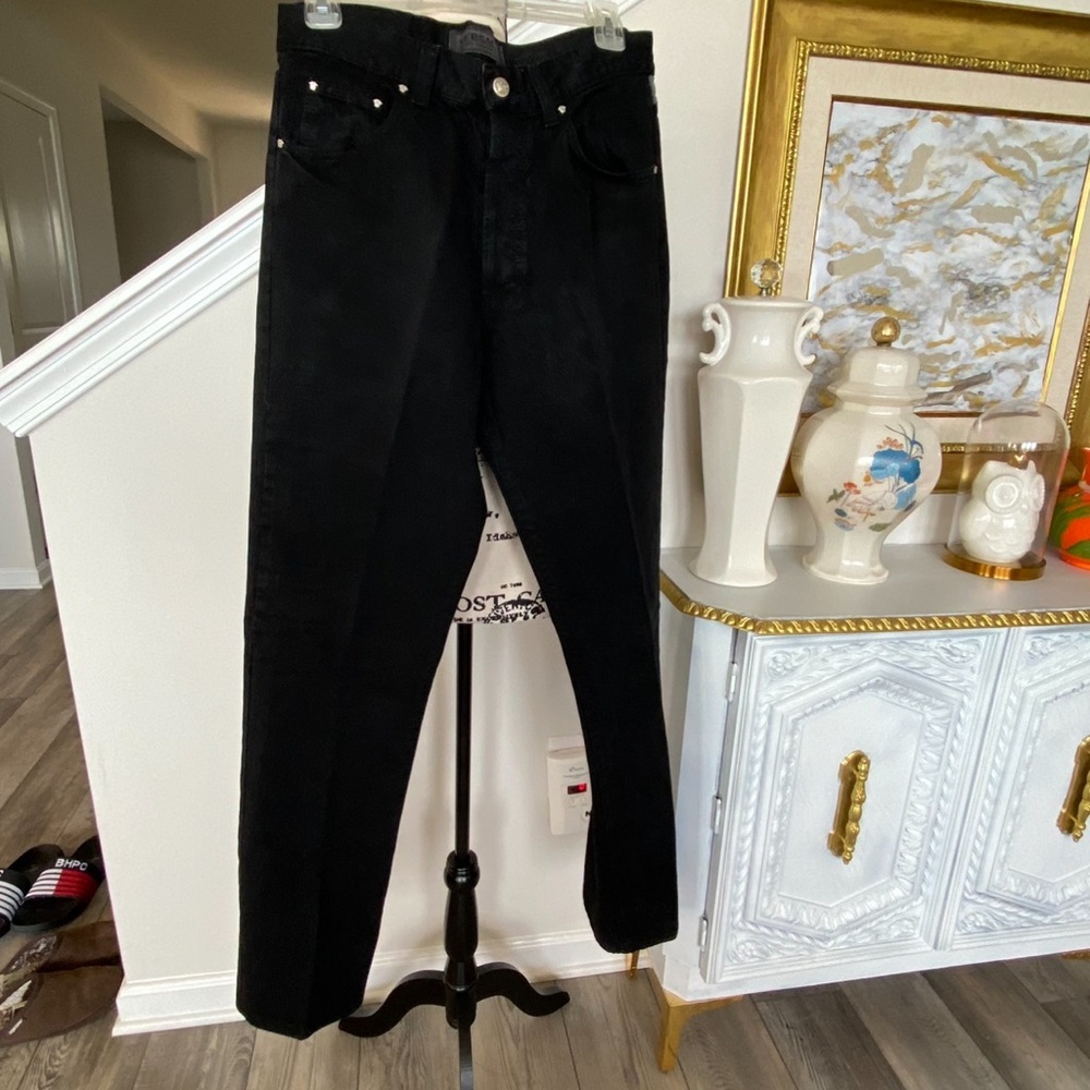 High-Rise Black Men's Jeans — Slim Taper